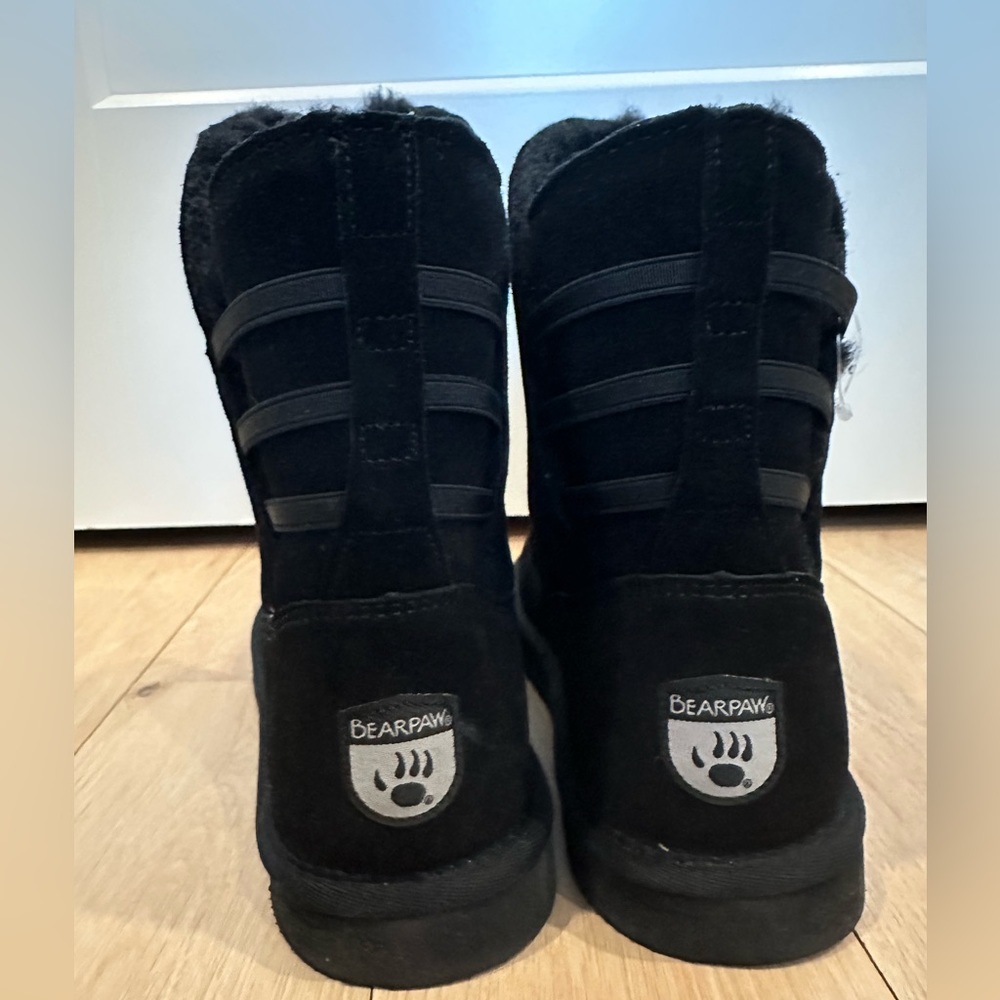 Bearpaw Black Winter Boots